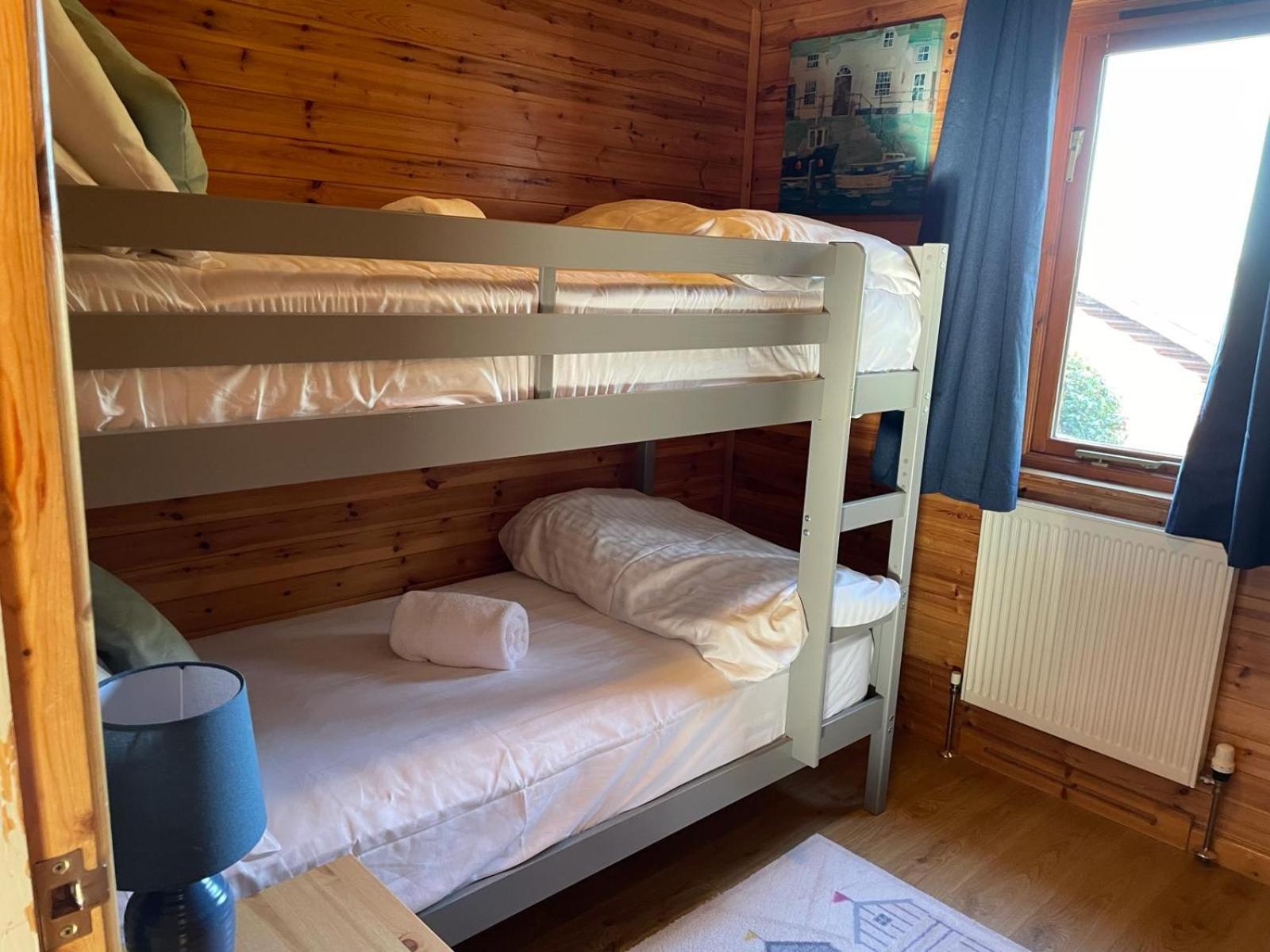 Watermouth Lodges Ilfracombe Oda fotoğraf